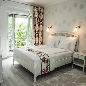 hotellátogatás
